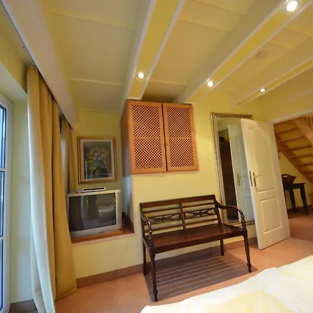 Reet-eckhaus-17f-moosbeere Feriehus