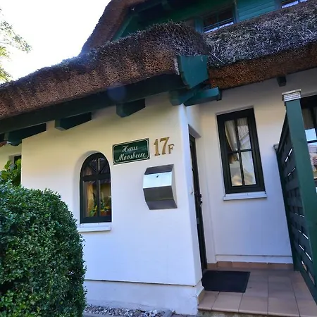 Reet-eckhaus-17f-moosbeere Feriehus Gager